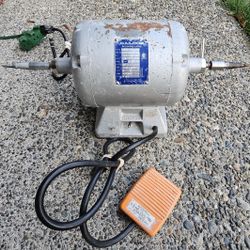 Baldor Dental Lab Polishing Lathe Model 353T 1/4 Horsepower Dual Chuck AC Motor