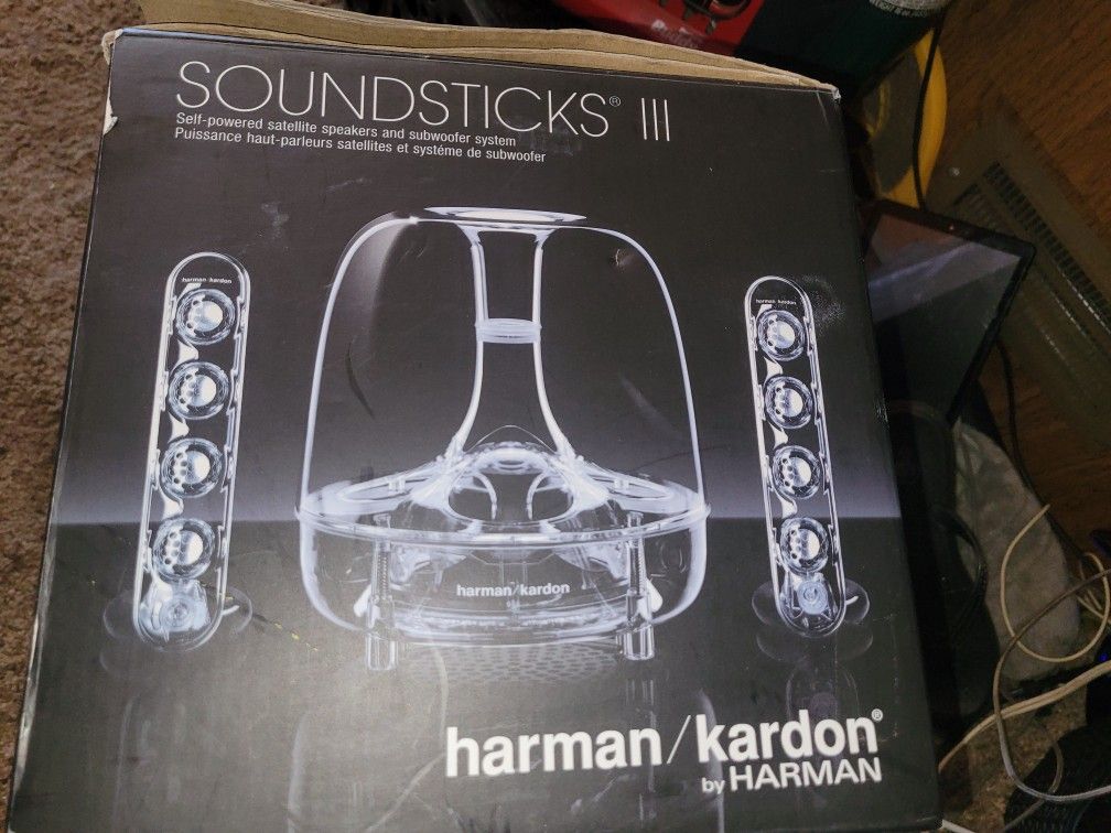 Harman Kardon Soundsticks III Satellite Speakers & Subwoofer System