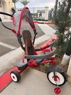 Radio Flyer Toddler Tricycle with Canopy