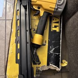 Dewalt Nail Gun 