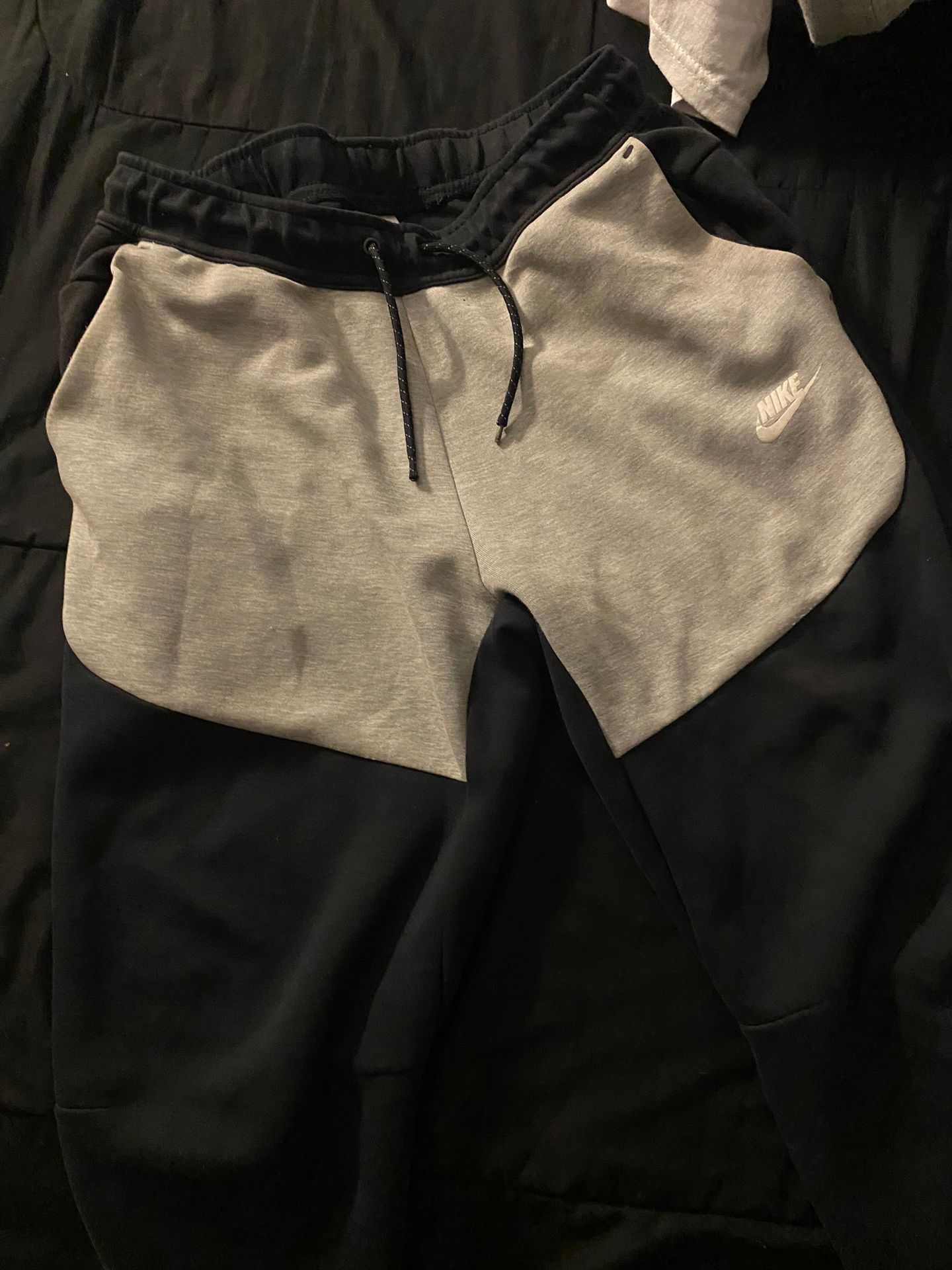 Nike Tech Sweatpants