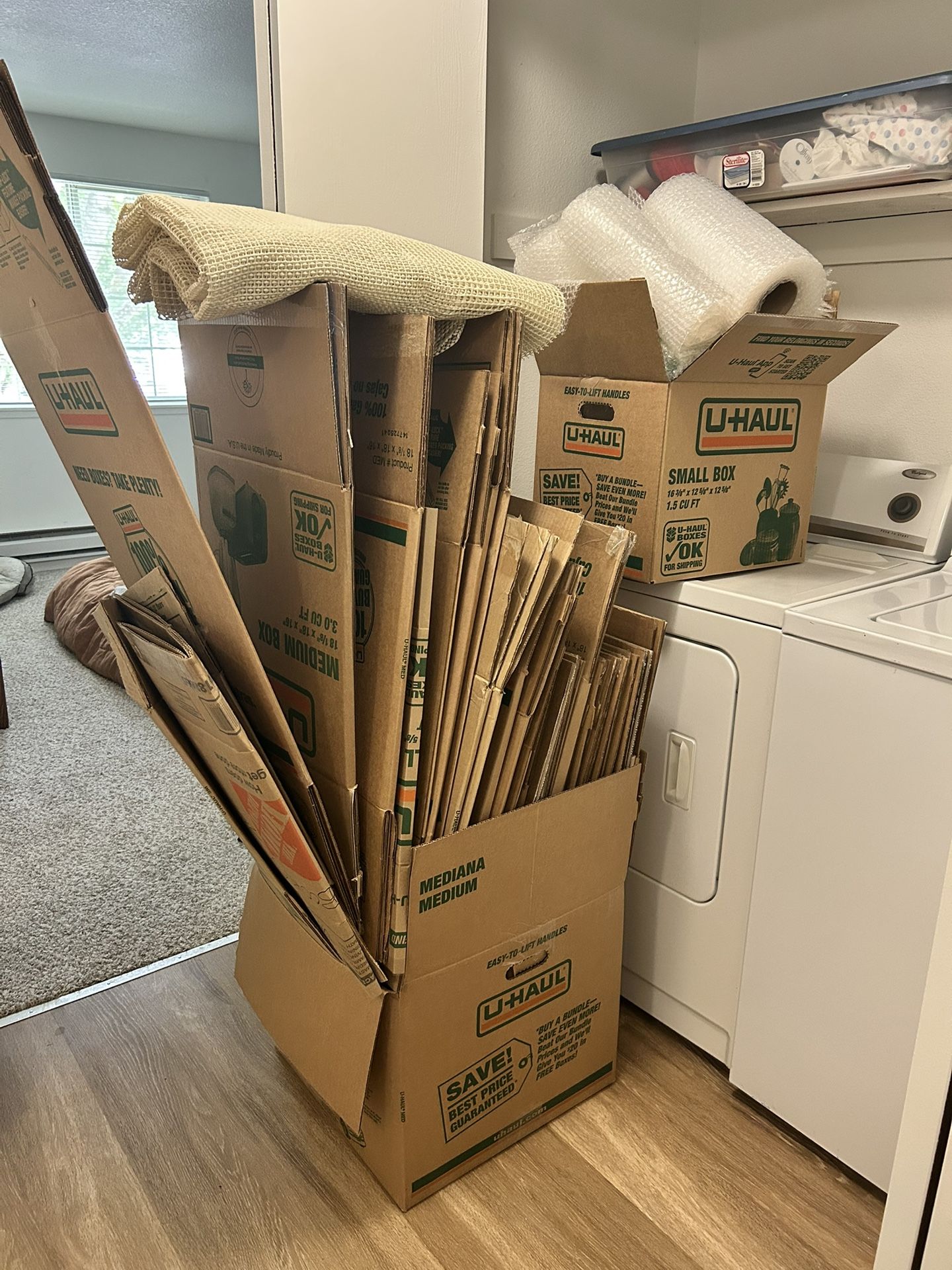 Uhaul Moving Boxes + Bubble Wrap 