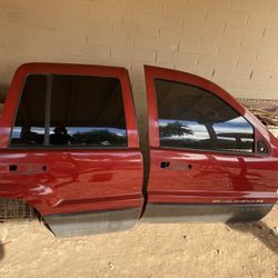 2001 Jeep Grand Cherokee Passanger Side Front And Rear Doors