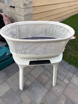 4 mom’s bassinet