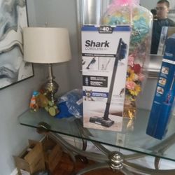 Shark Cordless Pet Vacuum 
