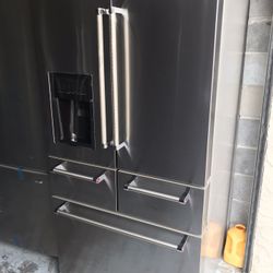 KitchenAid Refrigerator 5 Door Refrigerator Good Condition