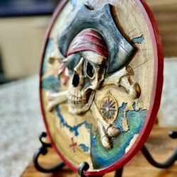 3D Handmade Pirate hanging plate Size 10” Excellent condition