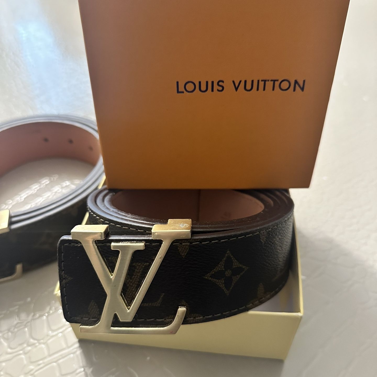 Louis Vuitton and Supreme Designer Belt for Sale in Stonecrest, GA - OfferUp