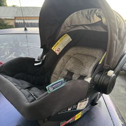 car seat  