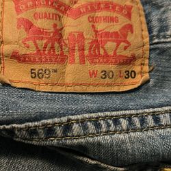 Used Levi  29/30 Read Description 