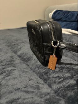 Women’s coach bag