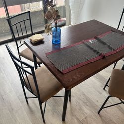 Dining table With Chairs