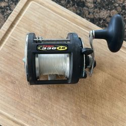 Penn 330 LD Fishing Reel 
