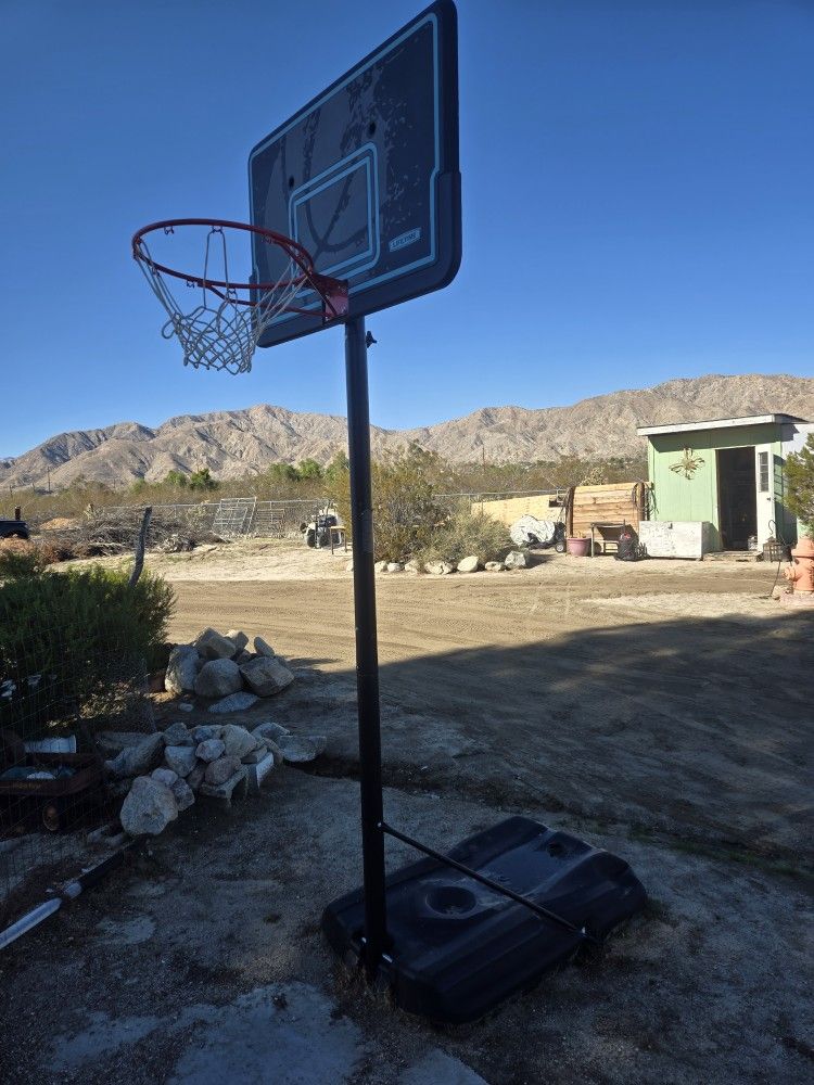 FREE Basketball Hoop