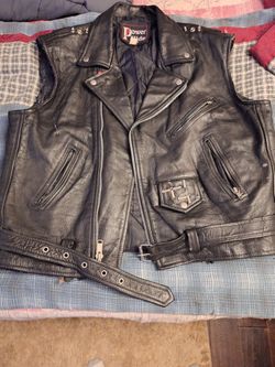VINTAGE LEATHER!!!!