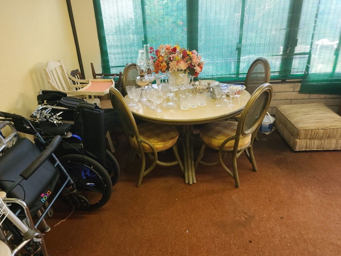 Green Ritan And Formica Round Top Table Set