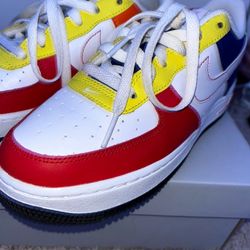 Nike Universal Rainbow Dunks