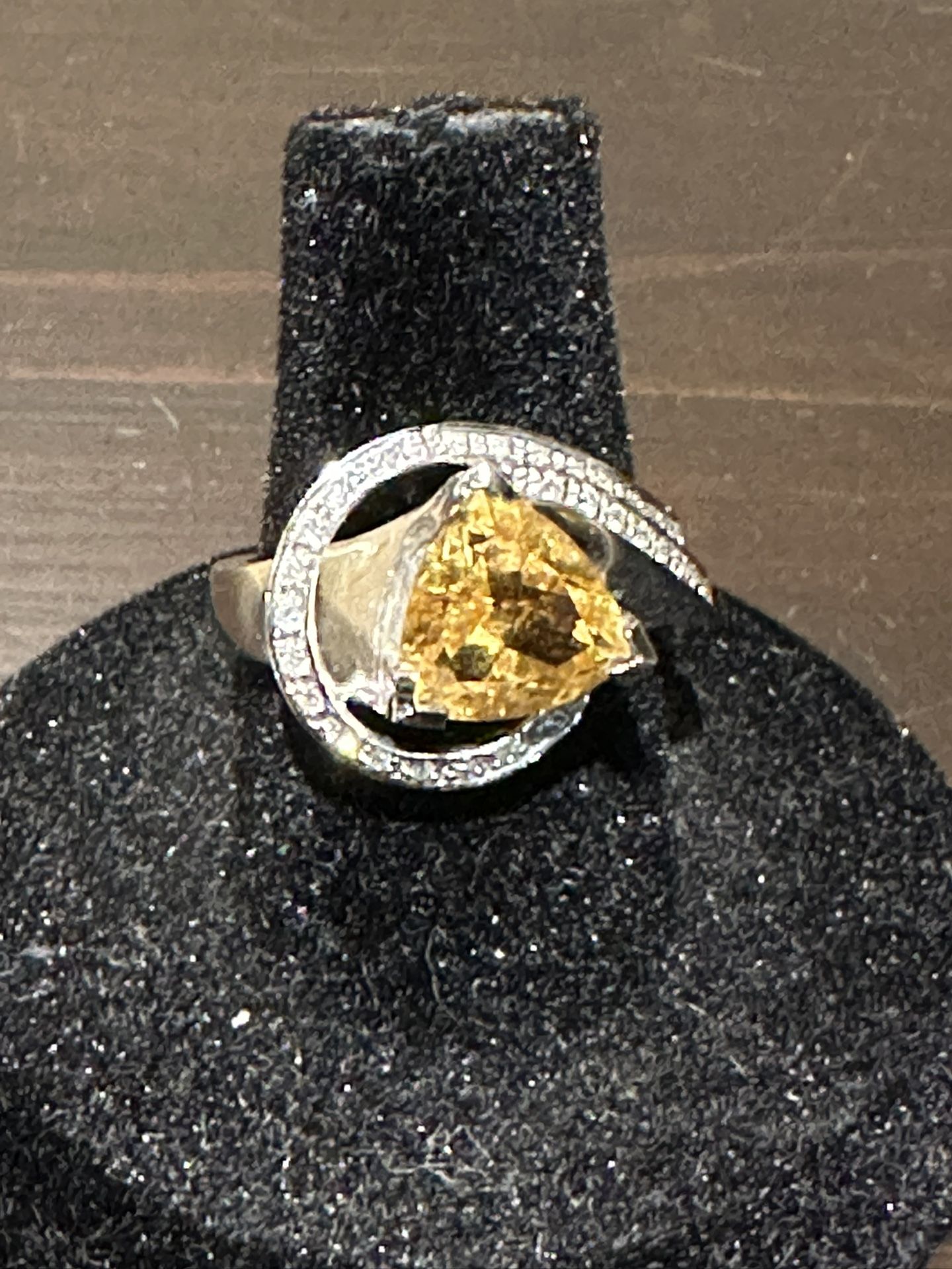 Citrine - yellow color stone ring, rhodium plated approx size ring 6.5