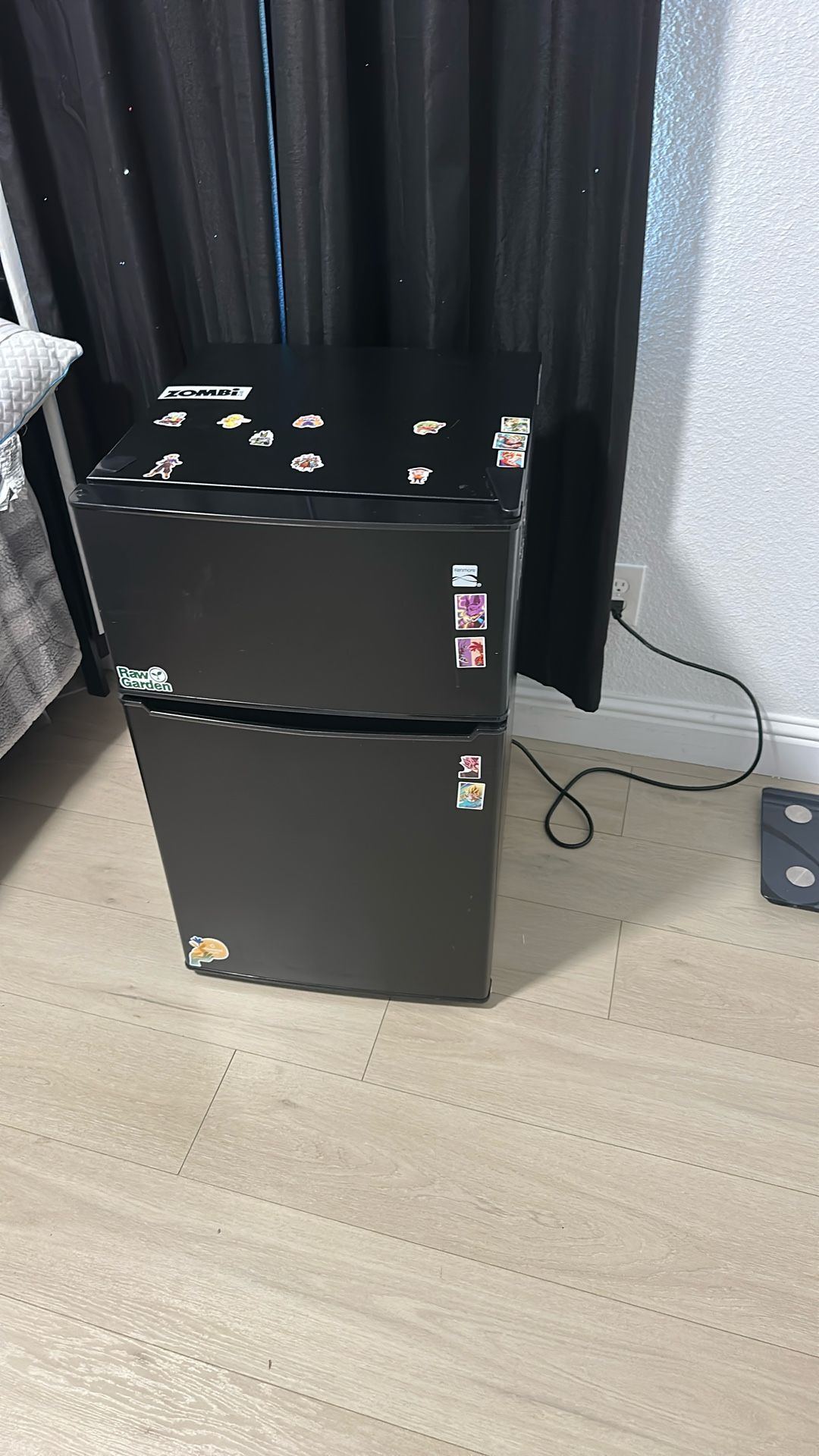 Kenmore Mini Fridge