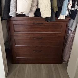 3-drawer dresser, brown