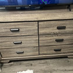Grey Dresser 