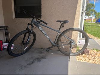 Practically brand new Adult MOUNTAIN Bike -