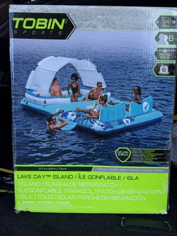 Lake Day - 6-Person Inflatable Party Island!