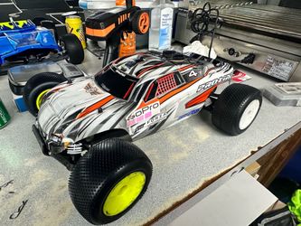 Traxxas Rustler Carpet Racing Setup