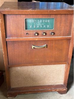 Antique radio