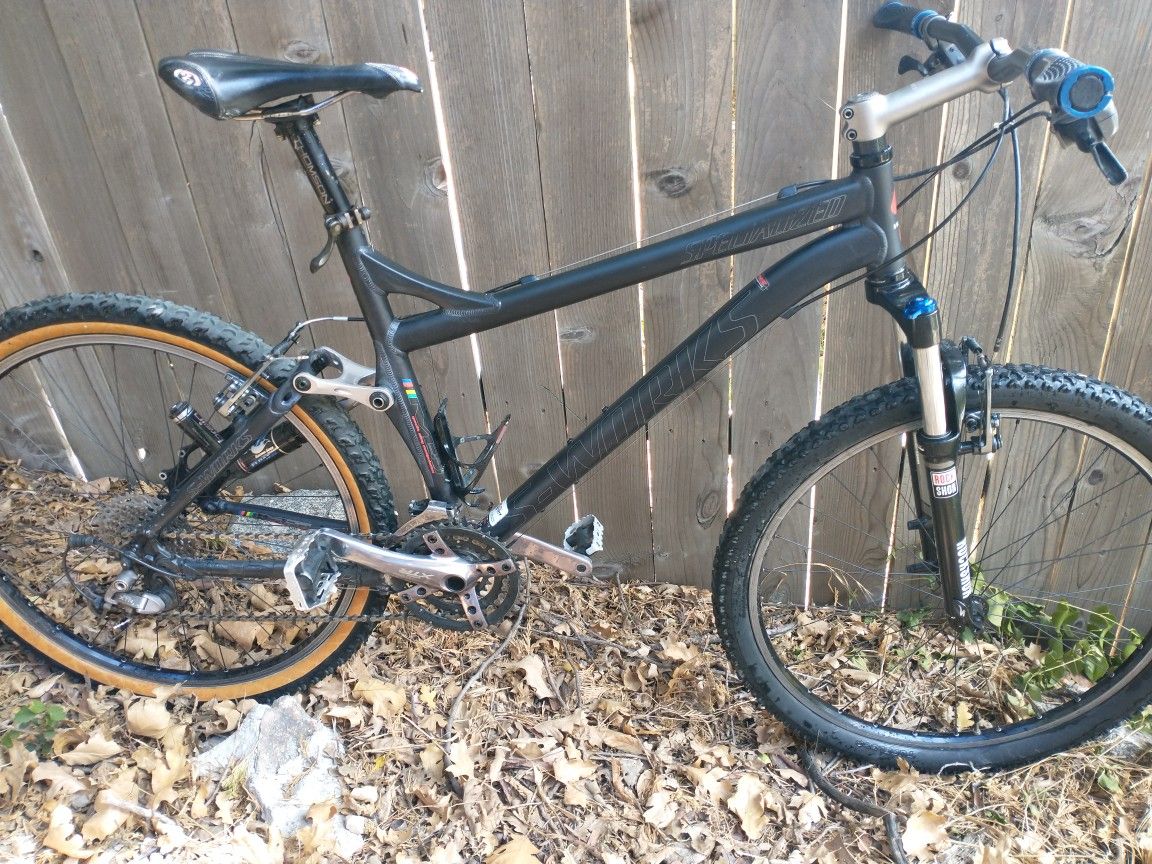 Specialized Mountain Bike