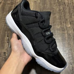 Jordan 11 Low Space Jam