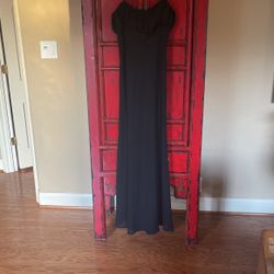 Gorgeous Maxi Black Prom Dress