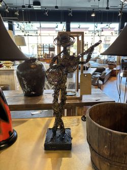 Metal Wire Man Guitar Statue - SKU: XS3GRP