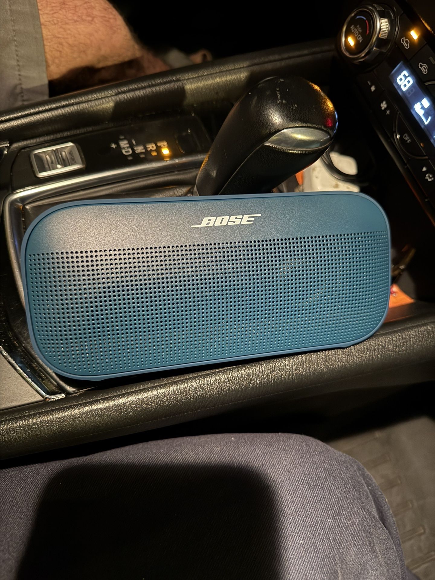 BOSE SPEAKER