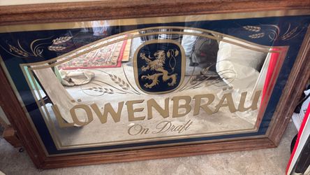 Beer mirror lowenbrau.