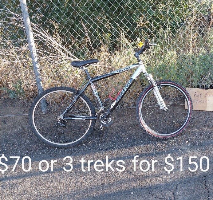 Trek 4600 Mountain Bike