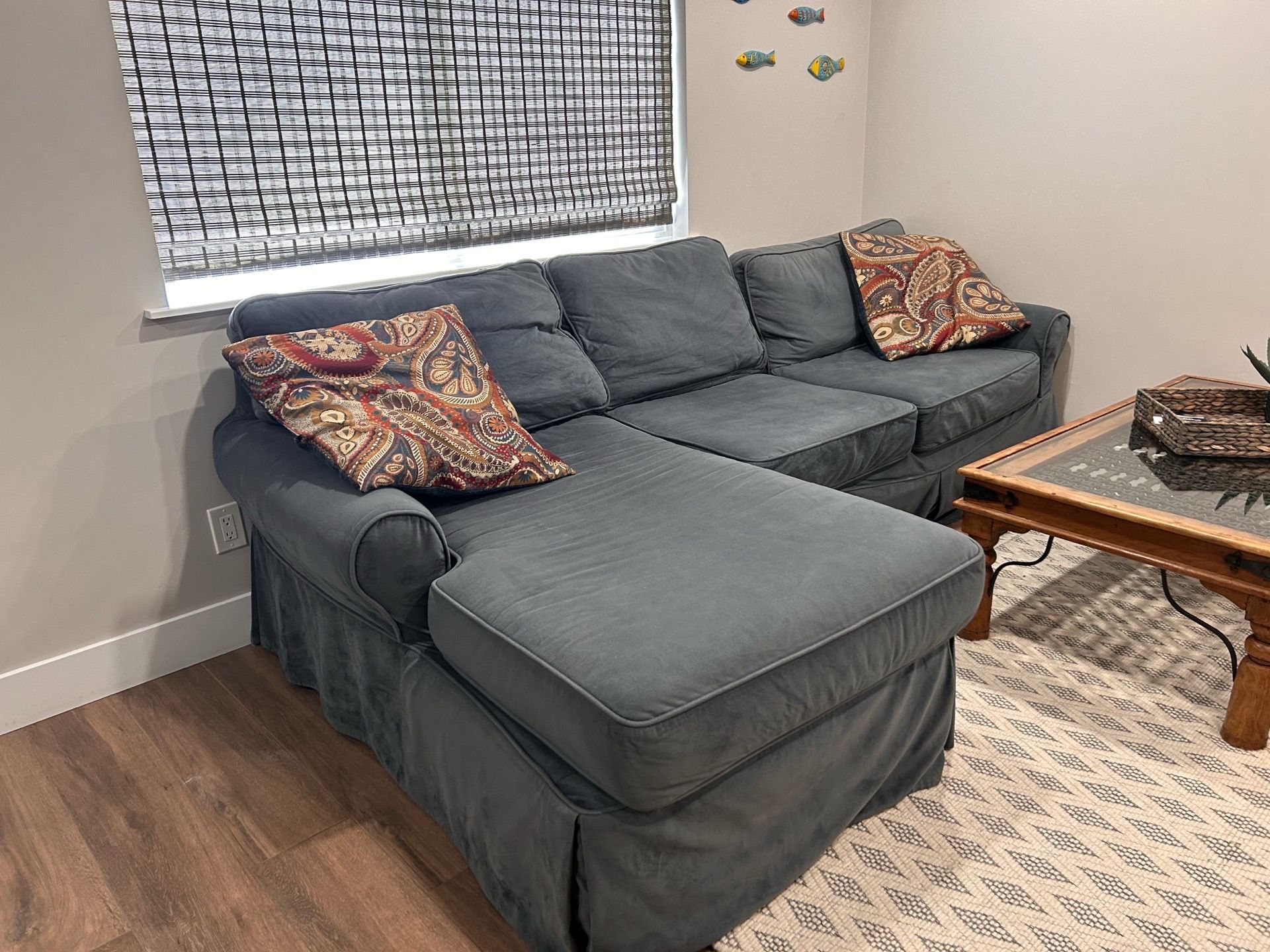 Removable/washable covers ✔ Comfortable deep seats, Neutral modern color