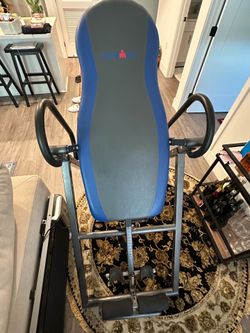 IRONMAN inversion table