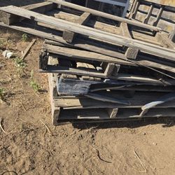 6 Pallets