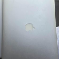 Apple Macbook 2015 