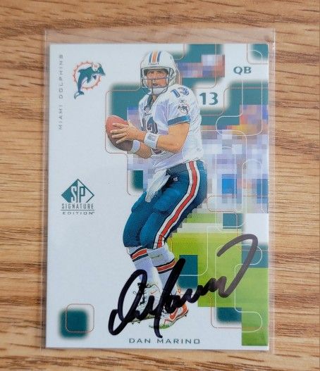 1999 UPPER DECK SP SIGNATURE EDITION AUTOGRAPH DAN MARINO #DM