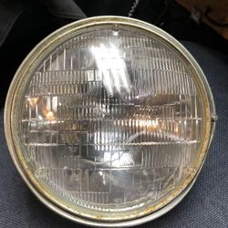 33100.36 9.671 Headlight 1974 Honda CB360T