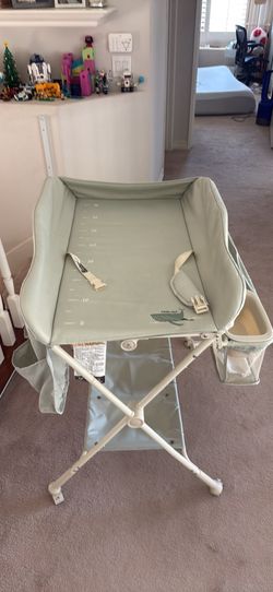 Portable Baby Changing Table, Foldable Diaper Changing Station w/Wheels, Adjustable Height, Large Storage Rack, Water Basin, Safety Belt, Mobile Nurse
