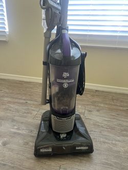 Dirt Devil PowerMax Pet upright vacuum cleaner in good used condition.