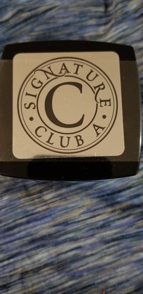 Signature Club A