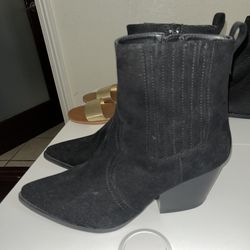 Women’s Boots