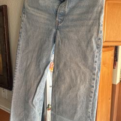 Levi’s Pants
