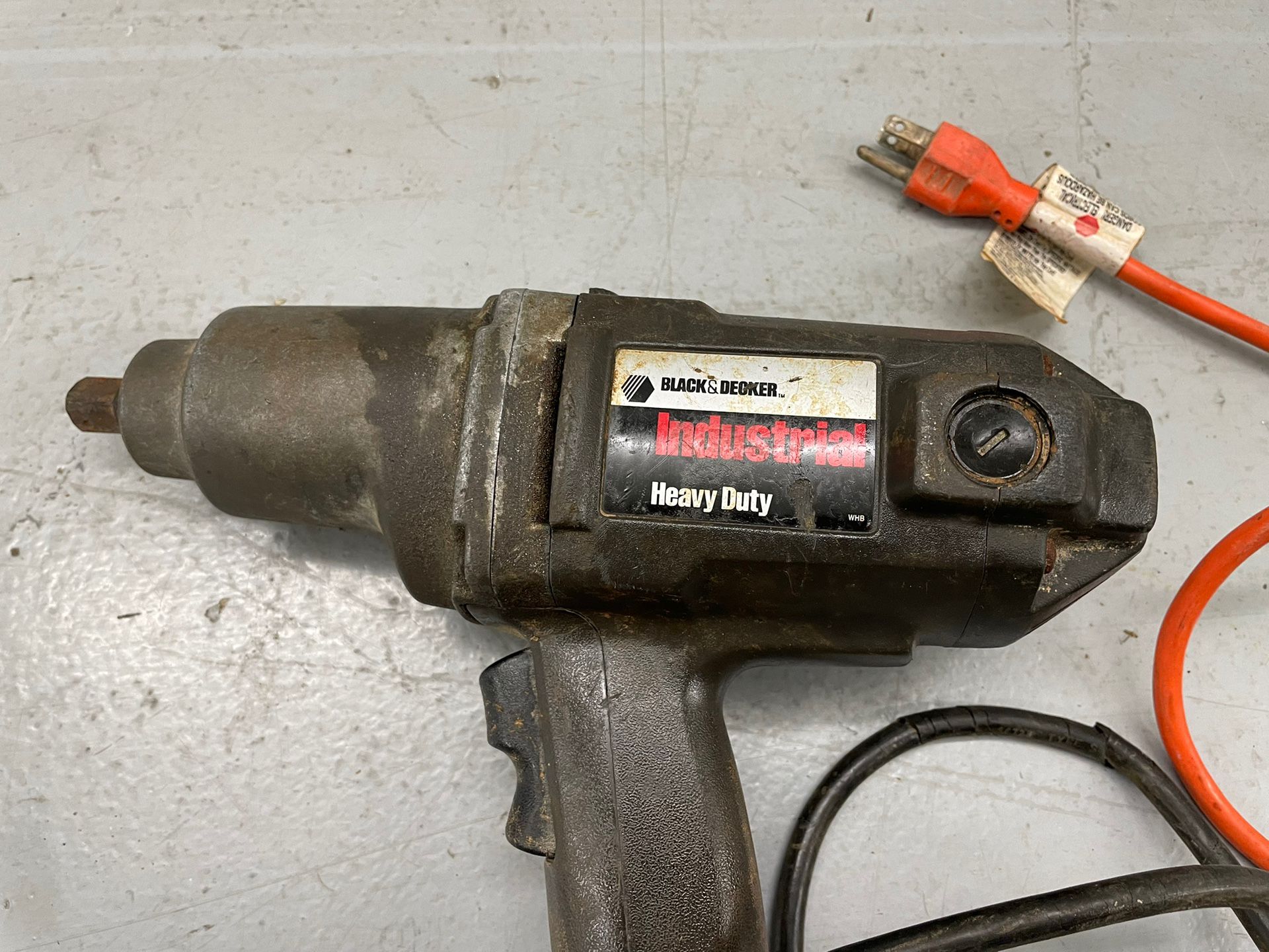 Black And Decker 2670 Heavy Duty 1/2” Impact Wrench
