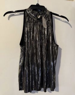 Women’s shirt