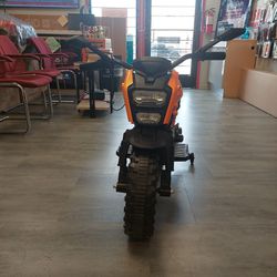Kids Electric Power Wheel Bick With Cash Deal $  199 